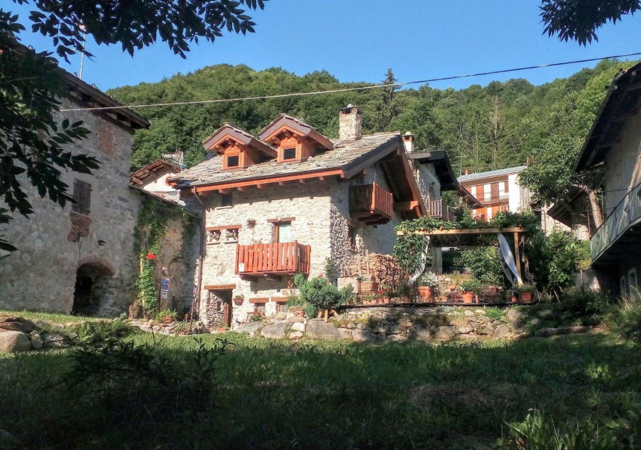 B&B L'Abric - Centro Storico Di Limonetto Лімоне-П'ємонте Екстер'єр фото