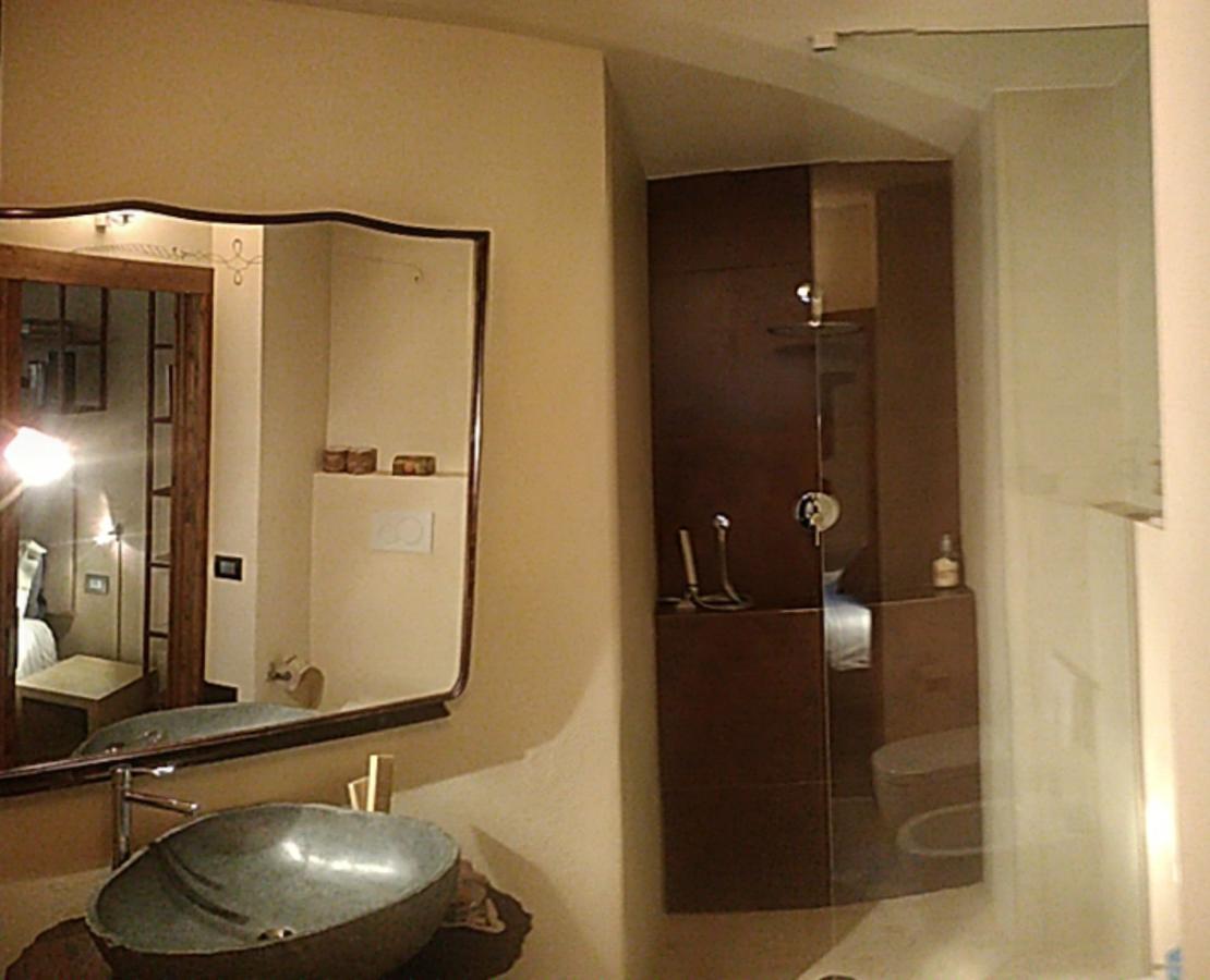 B&B L'Abric - Centro Storico Di Limonetto Лімоне-П'ємонте Екстер'єр фото